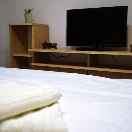 Apartament Thea Apartment Fagaras Ngoại thất bức ảnh