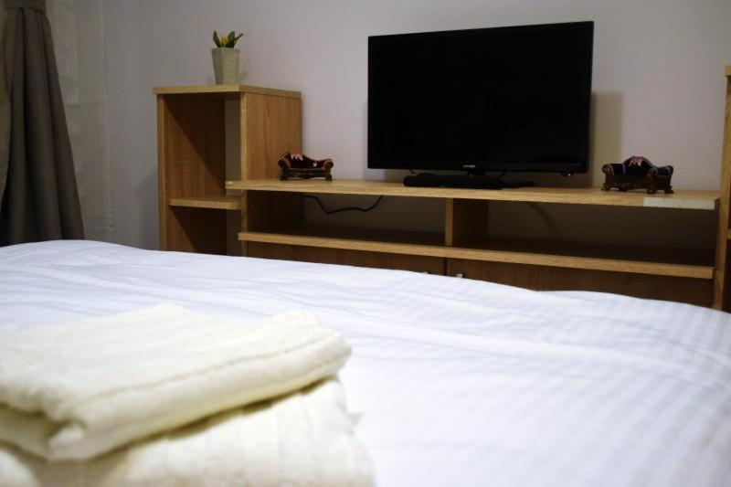 Apartament Thea Apartment Fagaras Ngoại thất bức ảnh